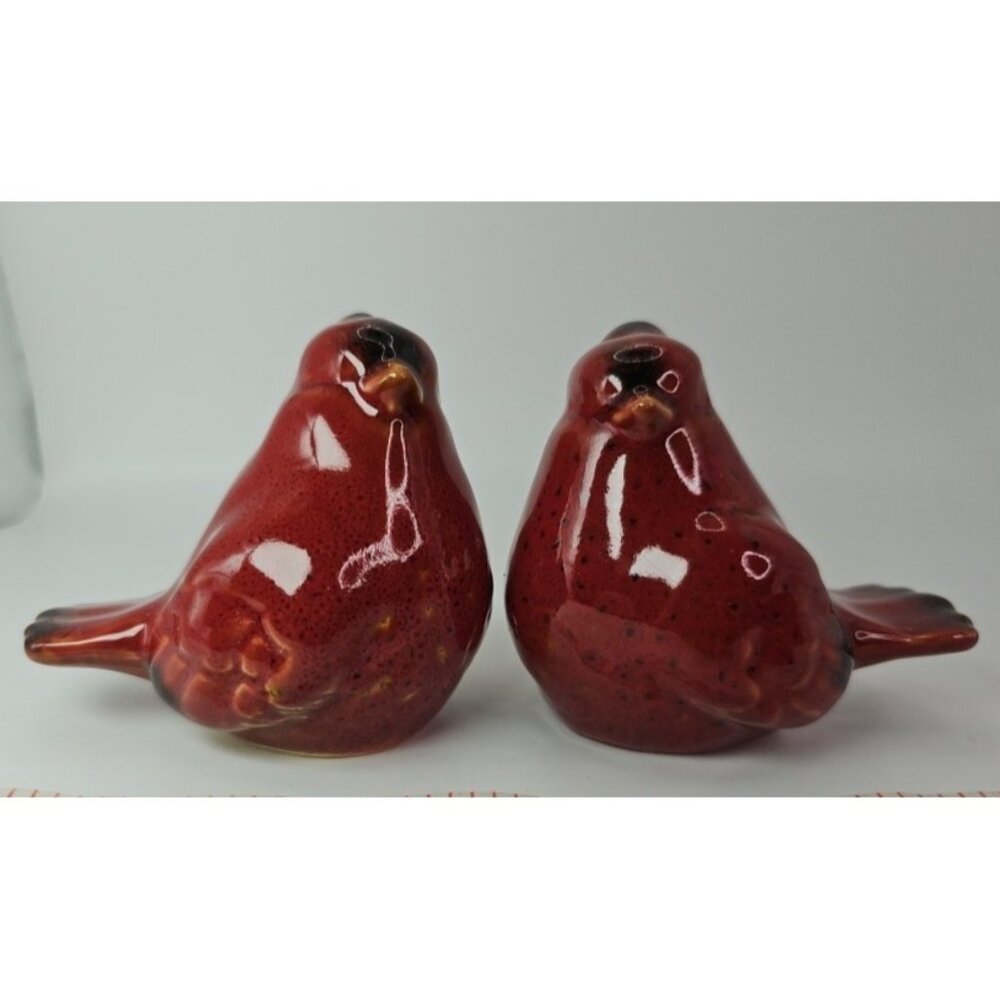 Pigeon's Blood Red Cardinals Salt & Pepper Shakers, Ceramic NWOT